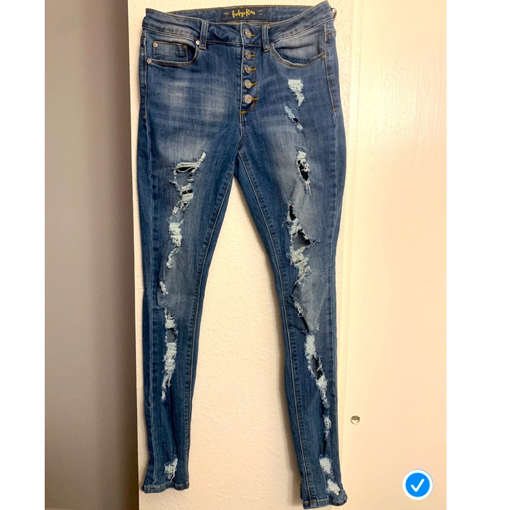 High rise super distressed skinny jeans size 27